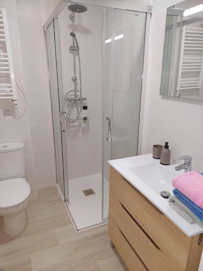 Ferienwohnung Centro Santander Zona De Cuatro Caminos Spanien